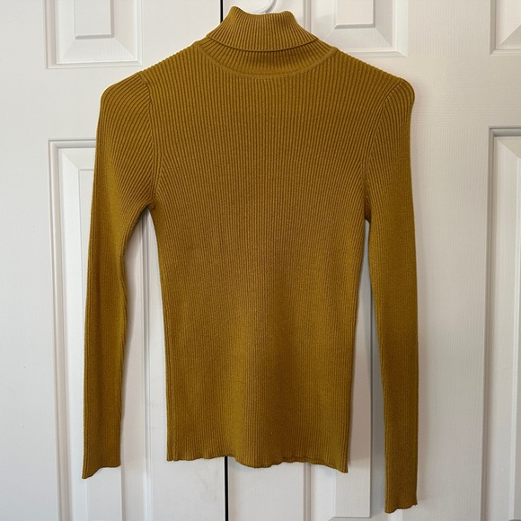 Turtleneck Sweater | Women's Size L Mustard Yellow Pullover Fashion Nova Top - Picture 2 of 10